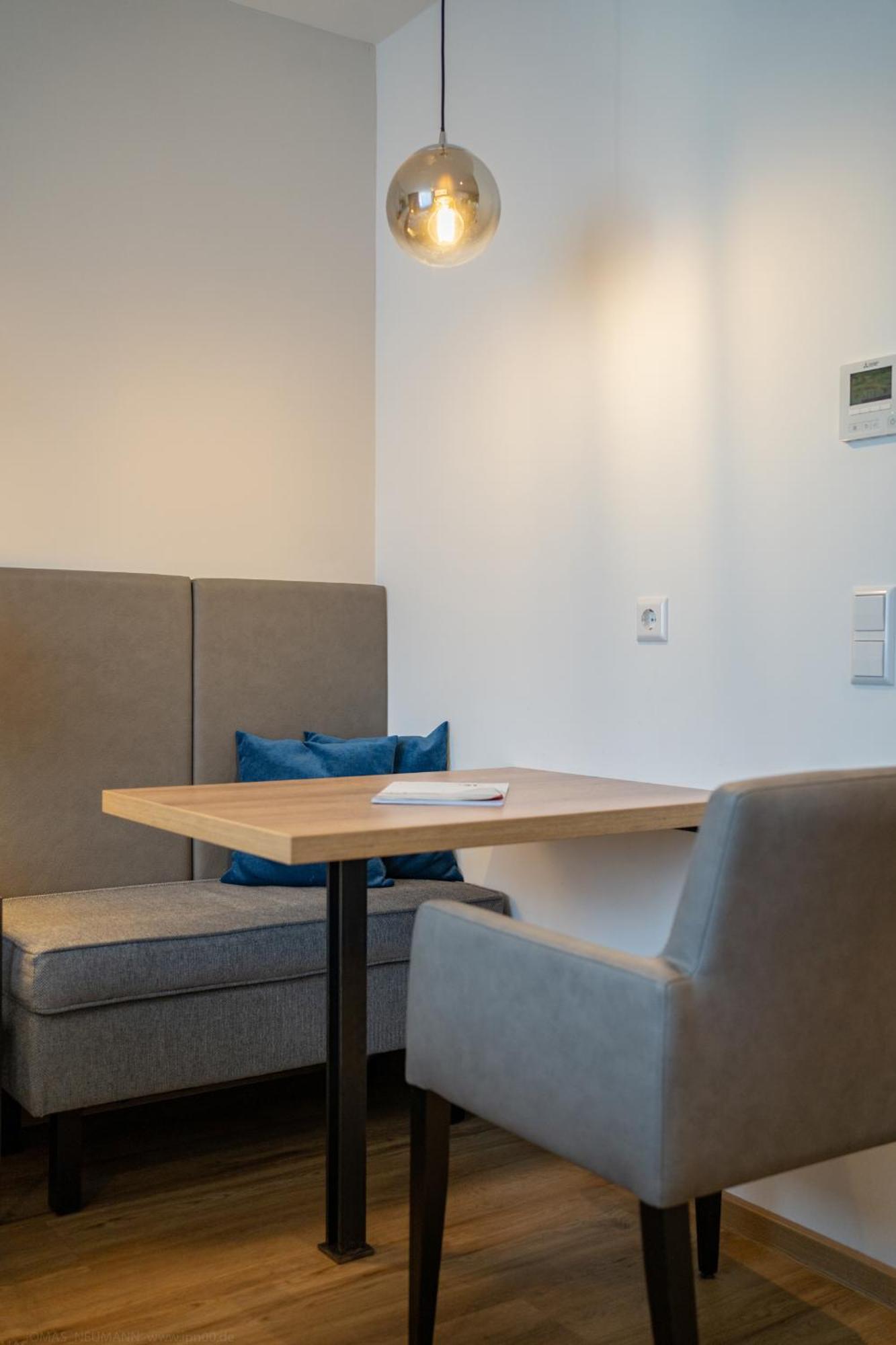 Bodenseezeit Apartmenthotel Garni لينداو المظهر الخارجي الصورة