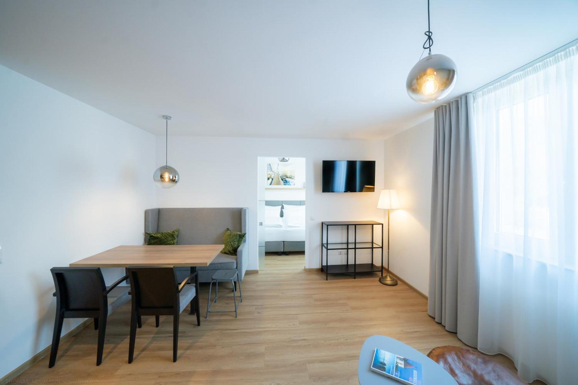 Bodenseezeit Apartmenthotel Garni لينداو المظهر الخارجي الصورة